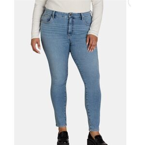 Time and Tru High Rise Curvy Blue Jeans Size 16